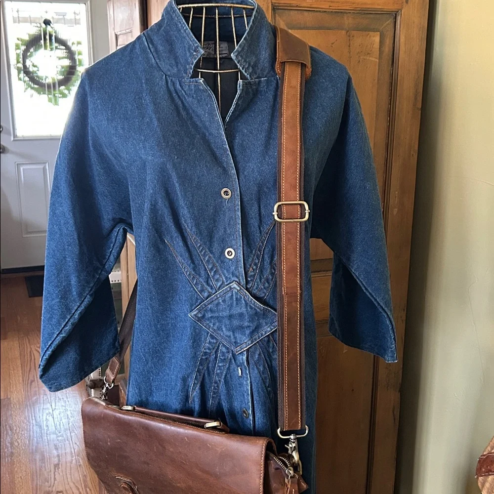 Classic Brown Leather Messenger Bag Laptop Bag